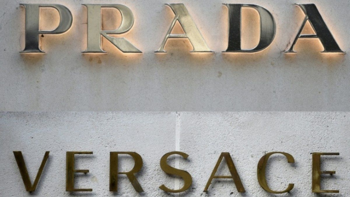 Prada compra a rival Versace por € 1,25 bilhão
