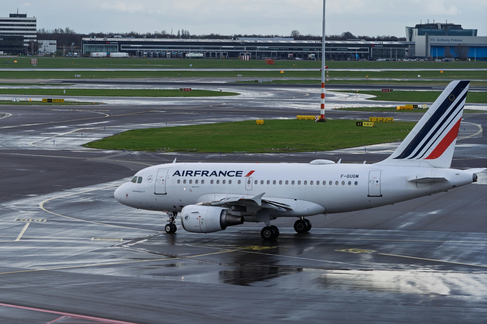 Voo da Air France é desviado após suspeita de Ebola