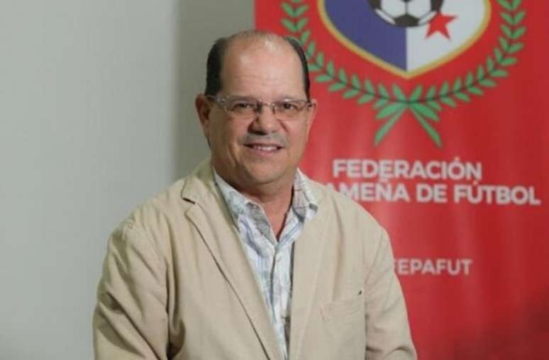Fifa suspende presidente da federação panamenha por chamar jogadora de 'gorda'
