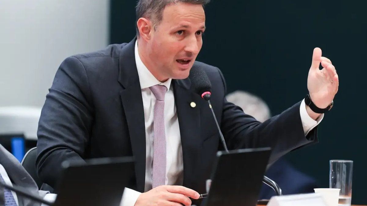 Deputados aprovam PL Antifacção em votação apressada