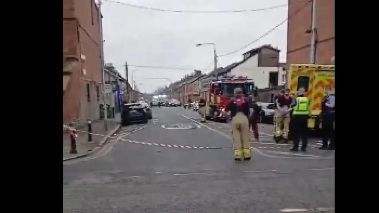 Ataque em Dublin deixa feridos; suspeito detido pela polícia