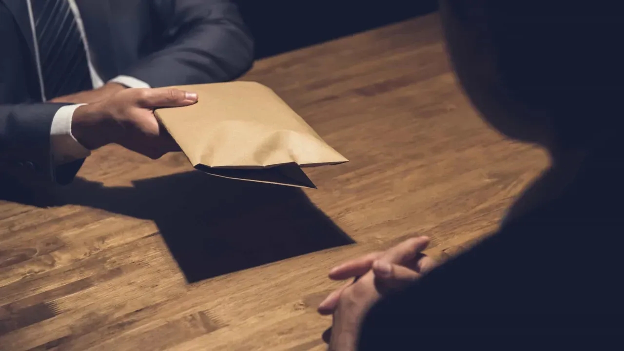 Brasil registra pior índice de corrupção desde 2012