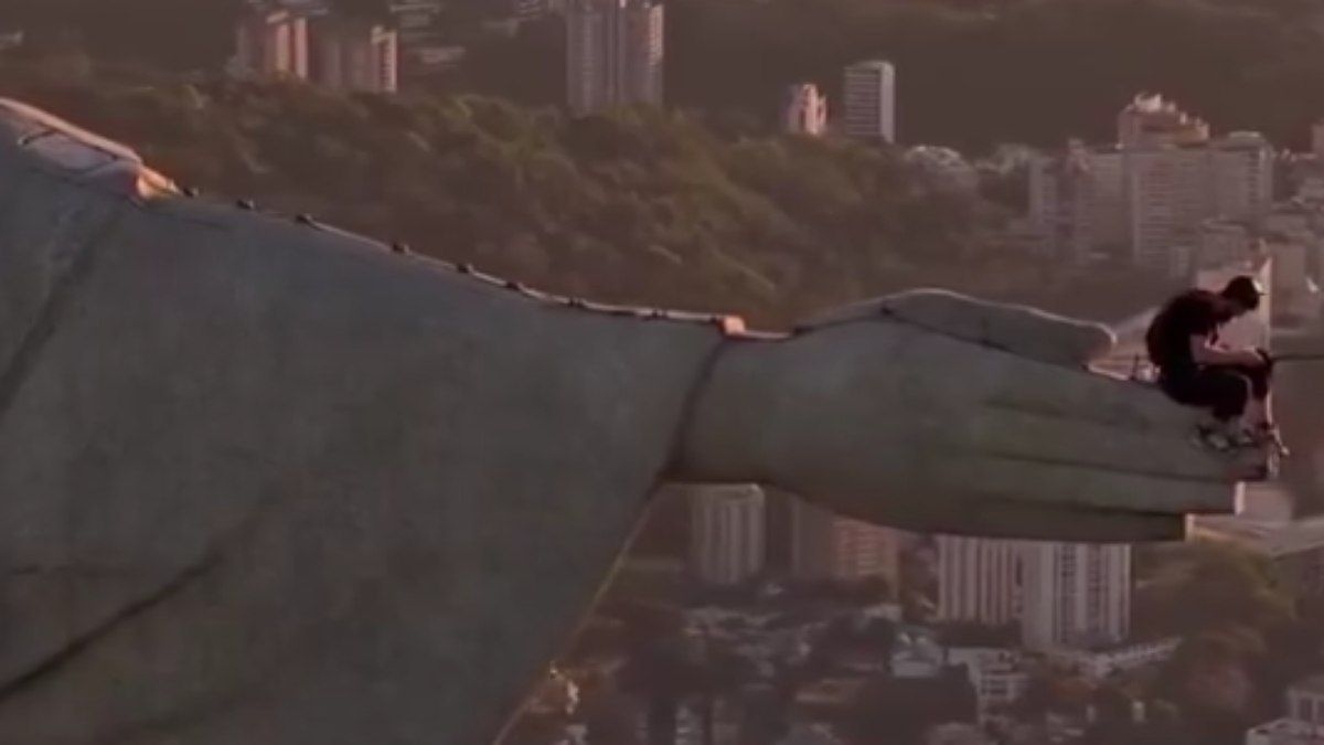 Salto irregular do Cristo Redentor gera investigação policial