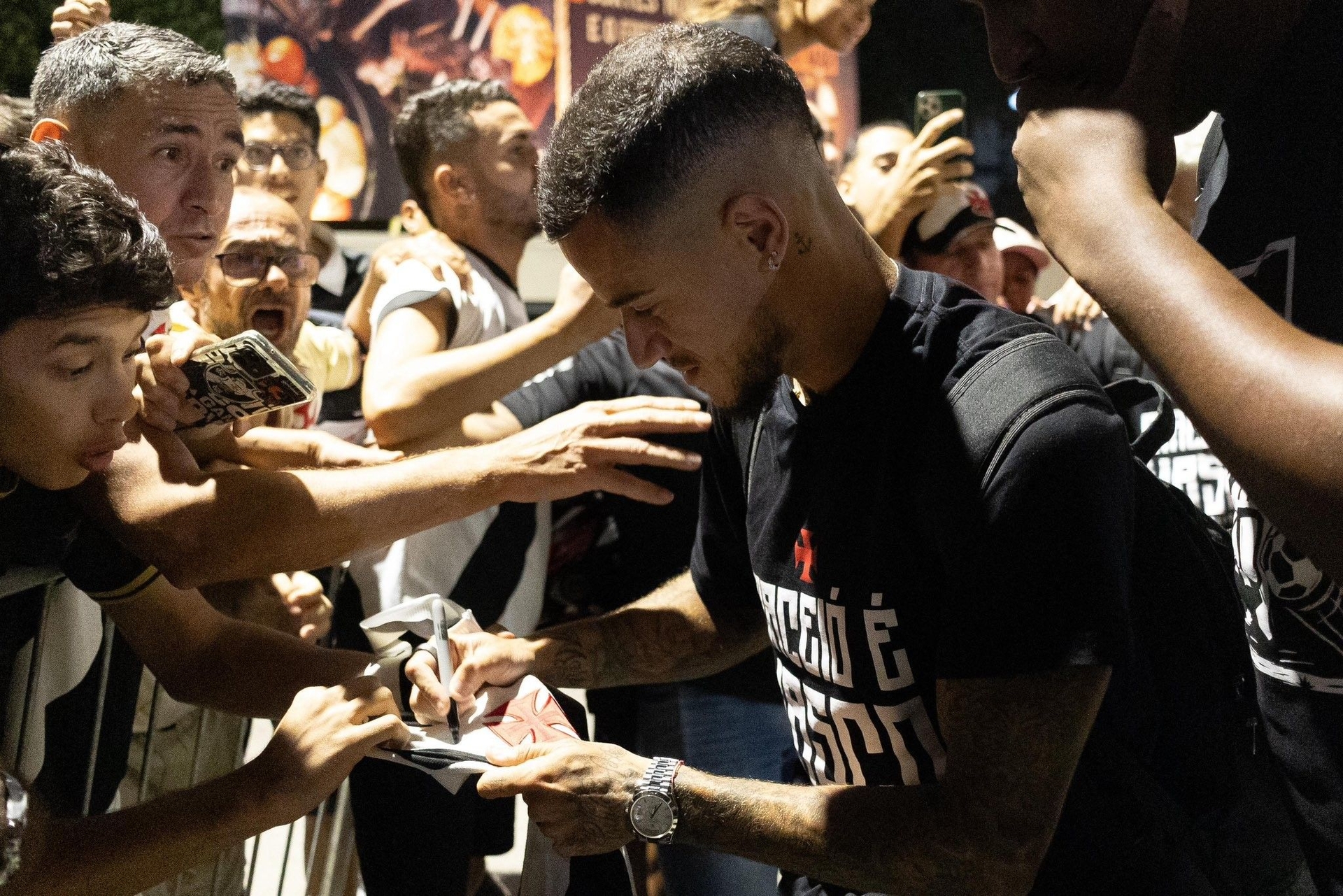 Vasco chega a Maceió para jogo contra o CSA na Copa do Brasil