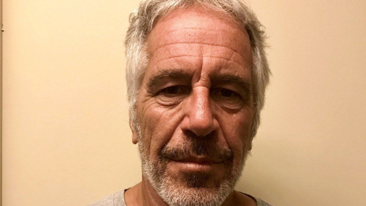 Vítima brasileira pede divulgação de arquivos de Epstein