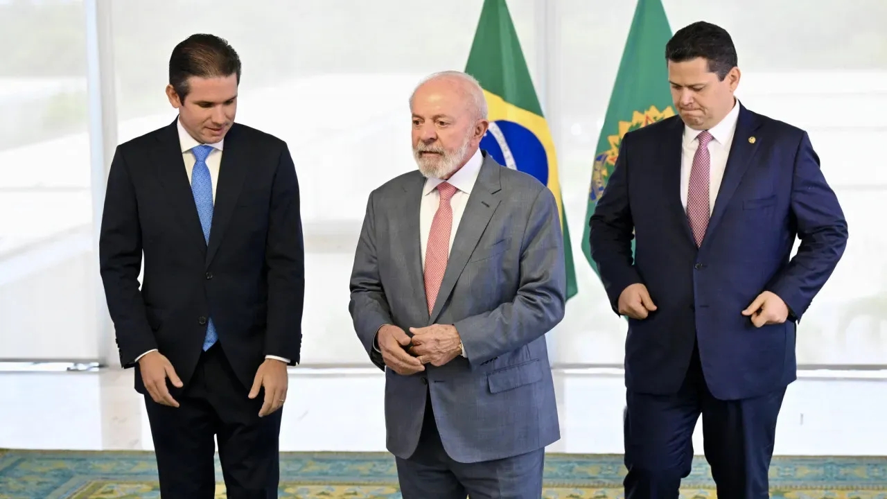 Lula reafirma amizade com Motta e Alcolumbre e confiança em Messias