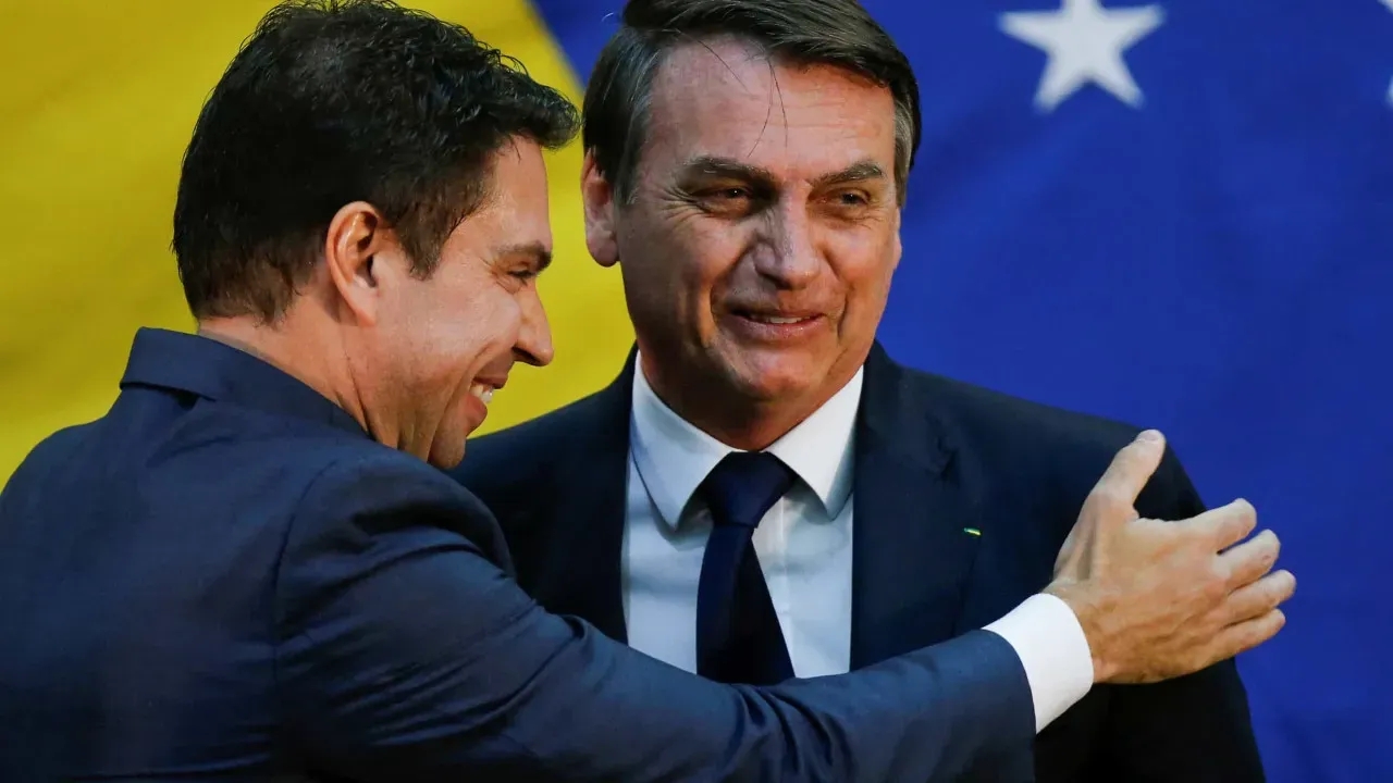 Câmara suspende ação contra Ramagem e desafia o STF