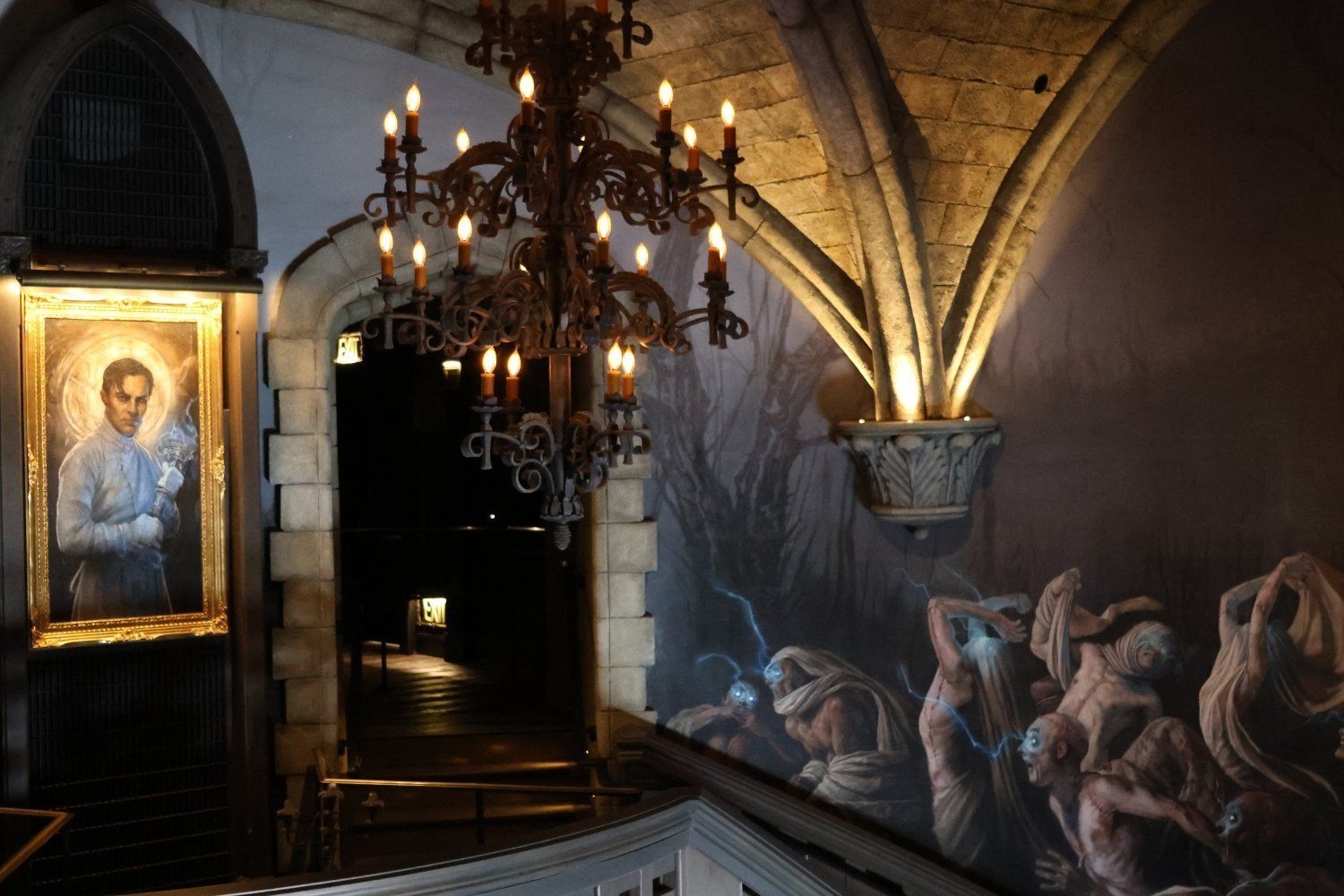 Explore os Mistérios de Darkmoor no Epic Universe