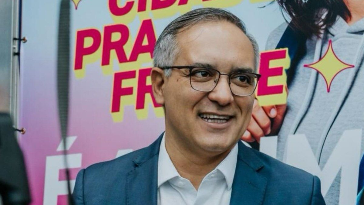 Prefeito de São Bernardo é denunciado por corrupção