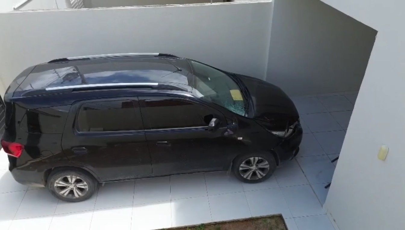 Motorista que atropelou mulher em AL recebe ajuda para fugir