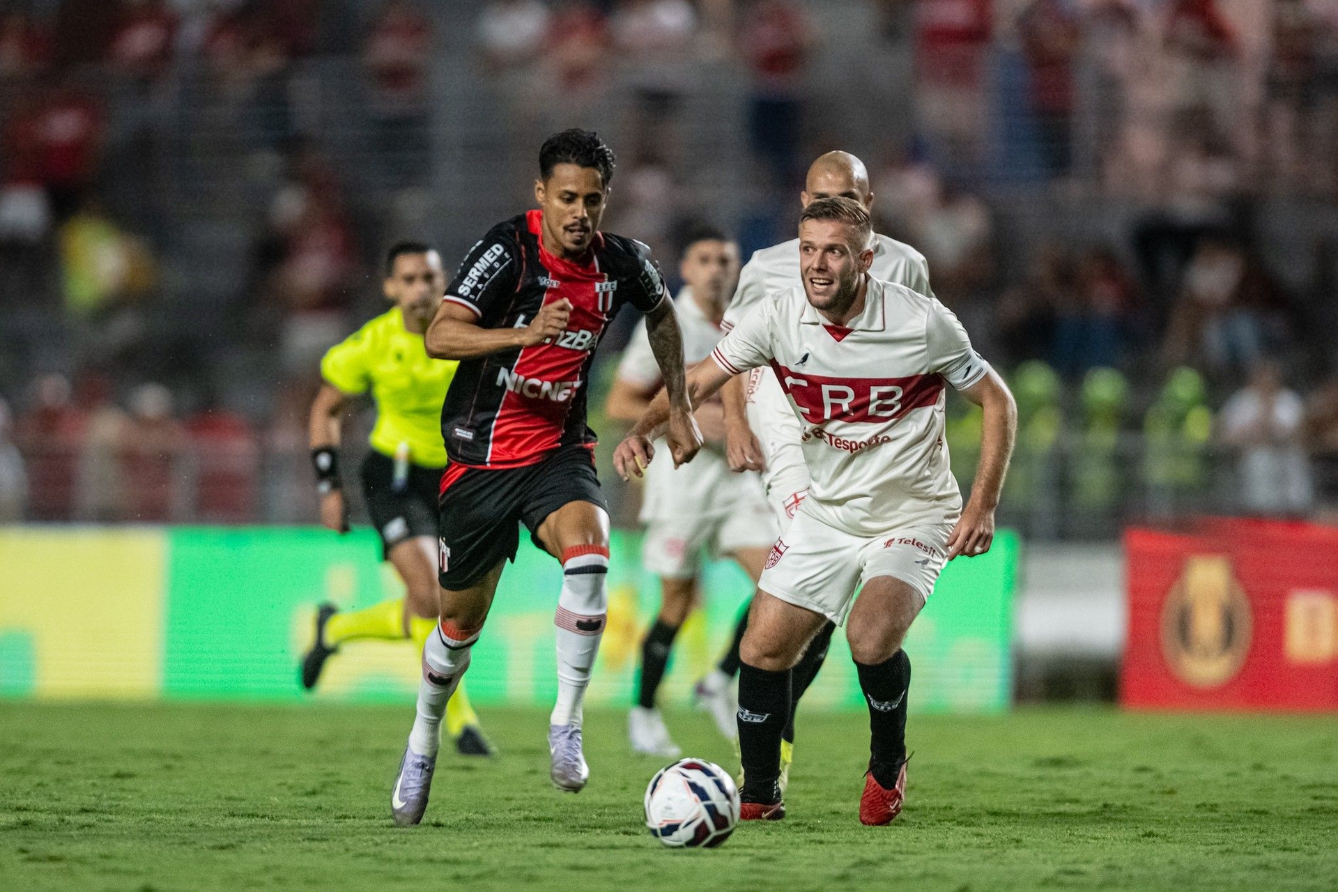 CRB vence Botafogo-SP e registra menor público na Série