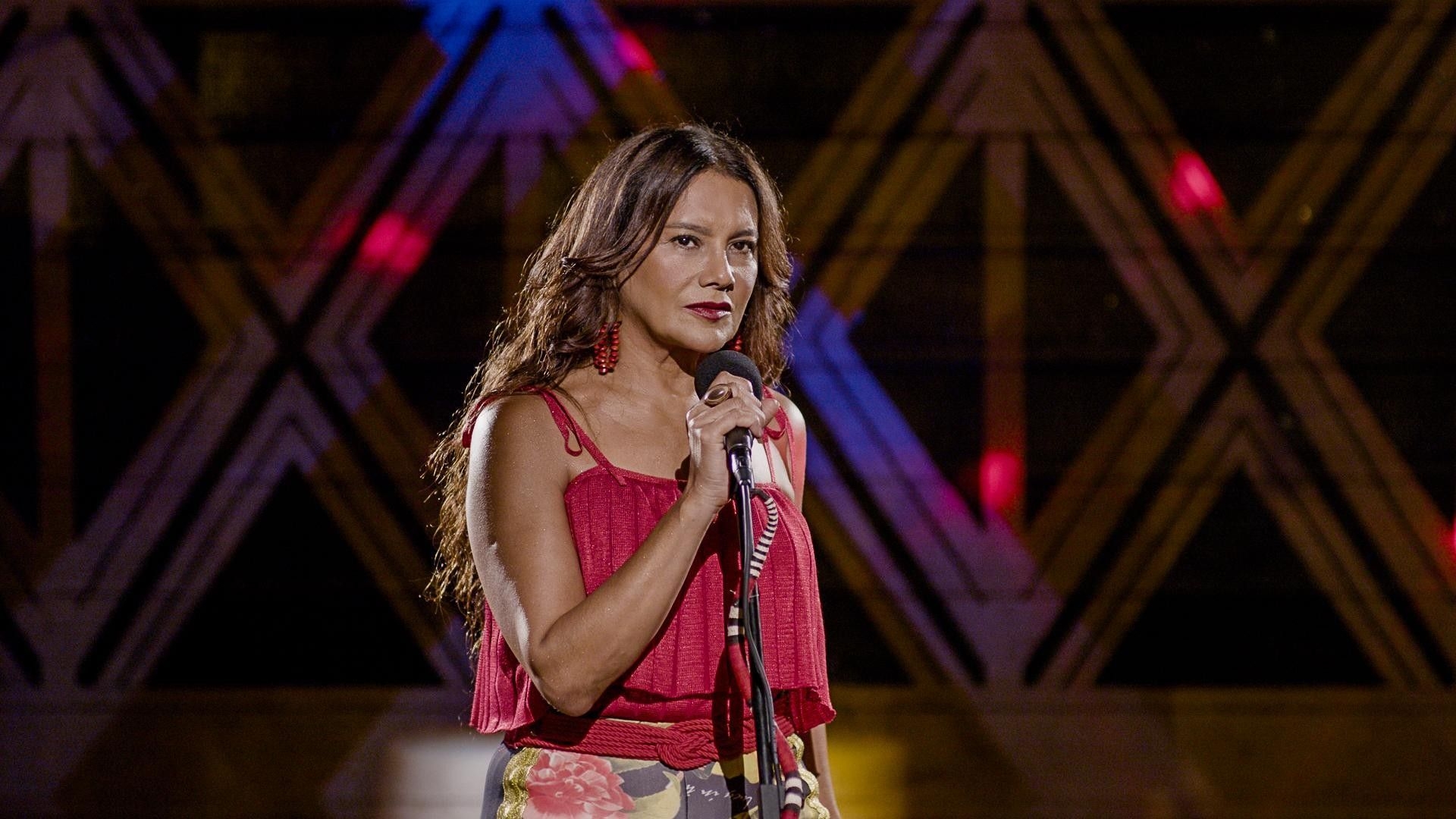 Dira Paes e Marcos Palmeira brilham no filme Sedução