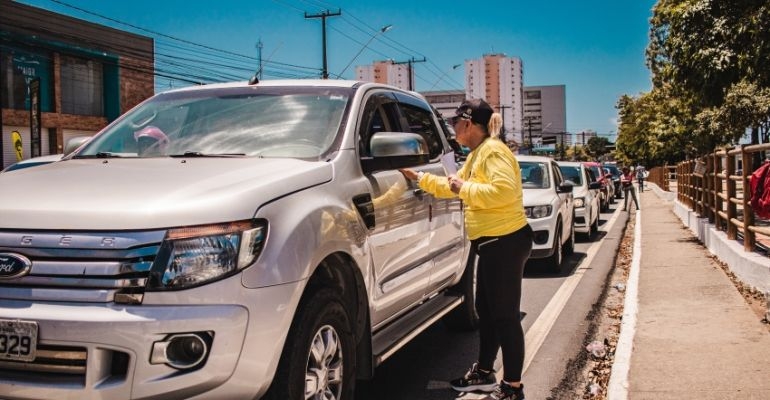 Passarela do Canaã será removida para avanço de obras na avenida