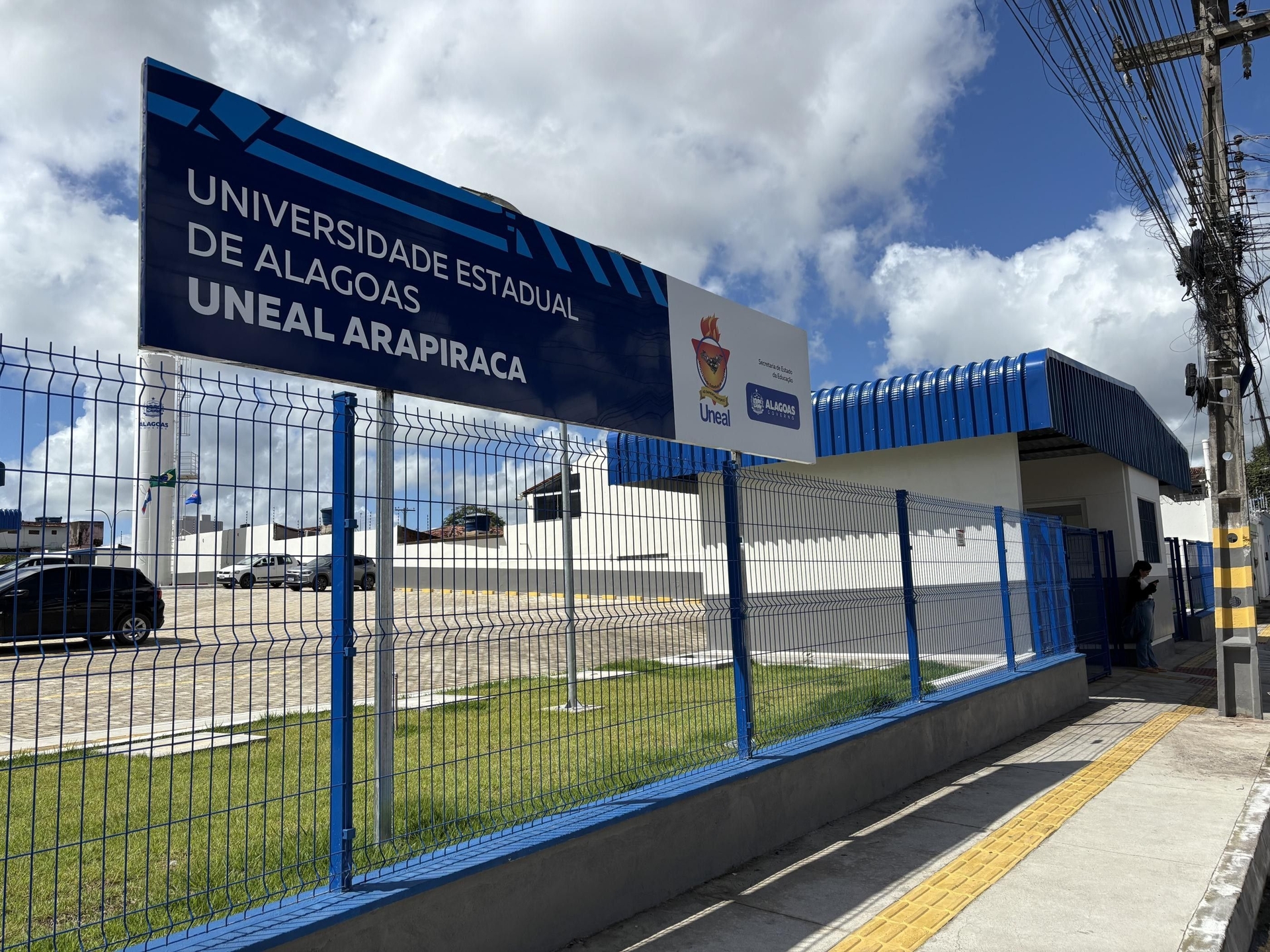 Uneal divulga resultado final do concurso de professores