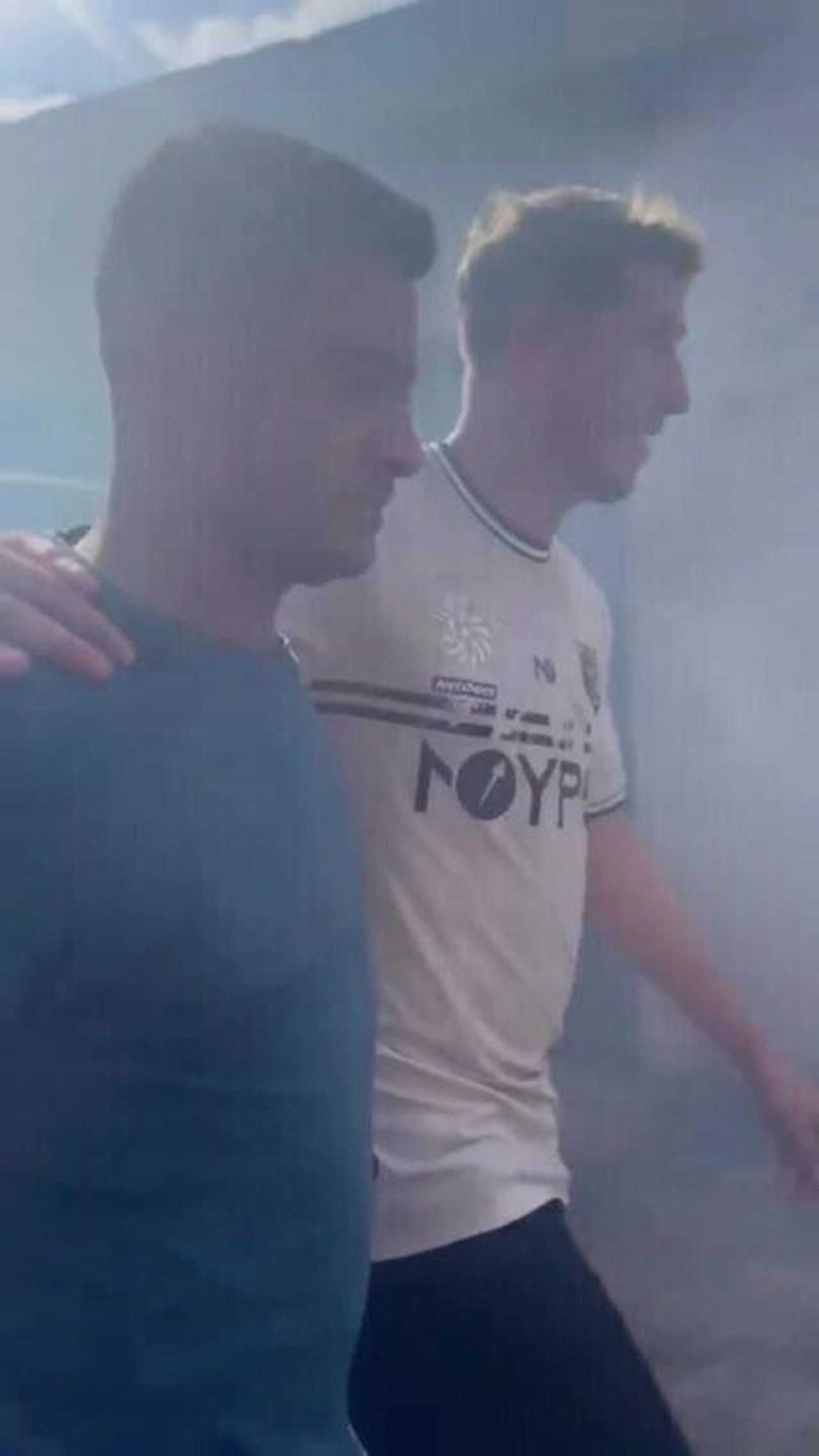 Cleiton Xavier volta ao futebol em clube amador de SP