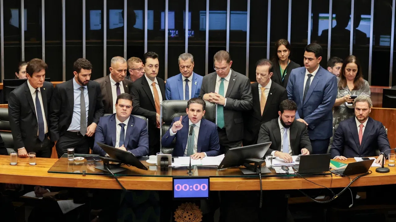PL da Dosimetria pode beneficiar criminosos comuns