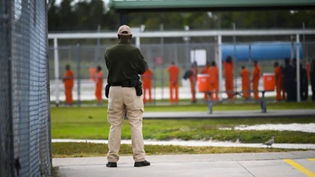 Haitiana morre sob guarda da imigração nos EUA