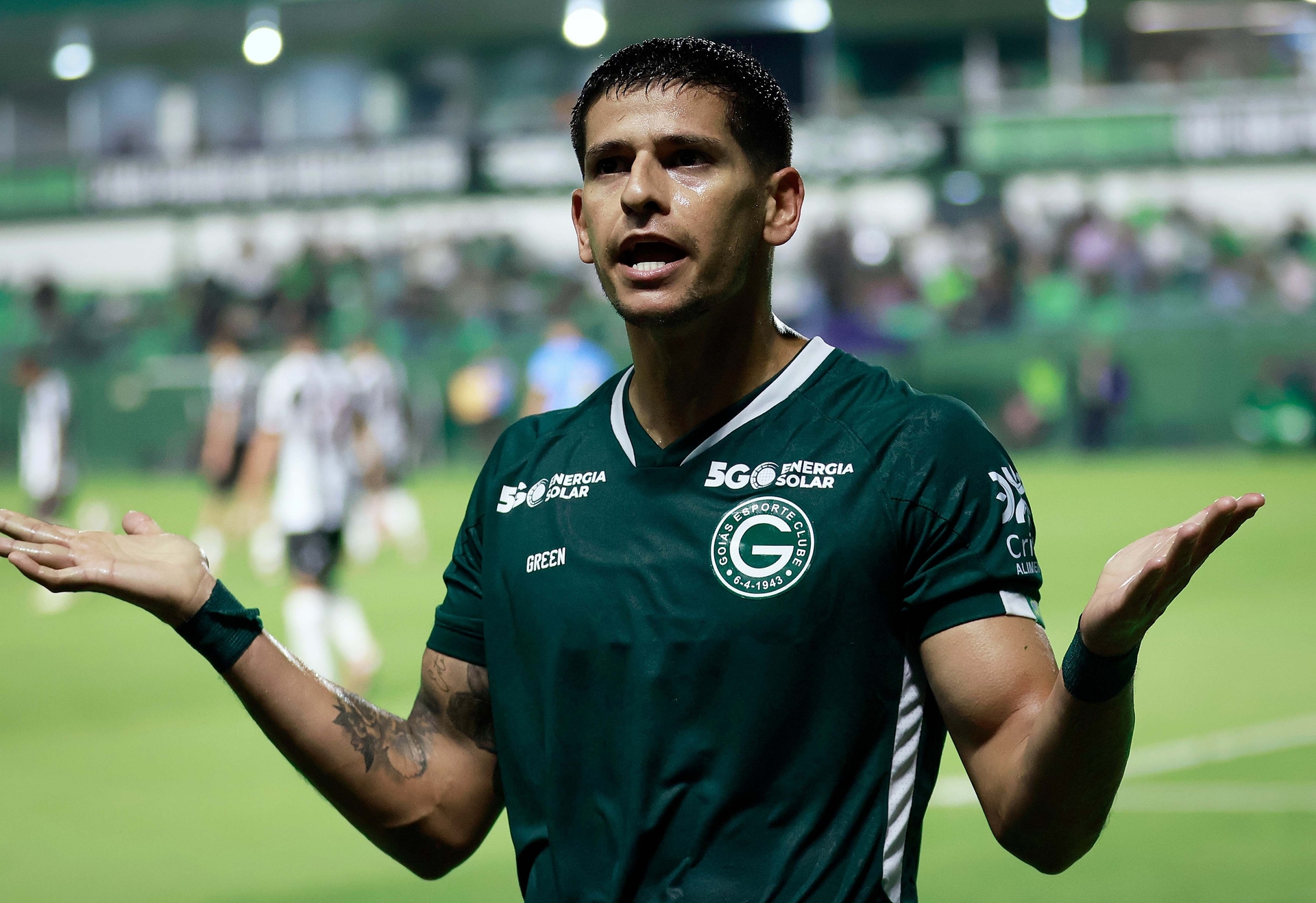 CRB contrata Facundo Barceló, ex-Goiás e Ceará