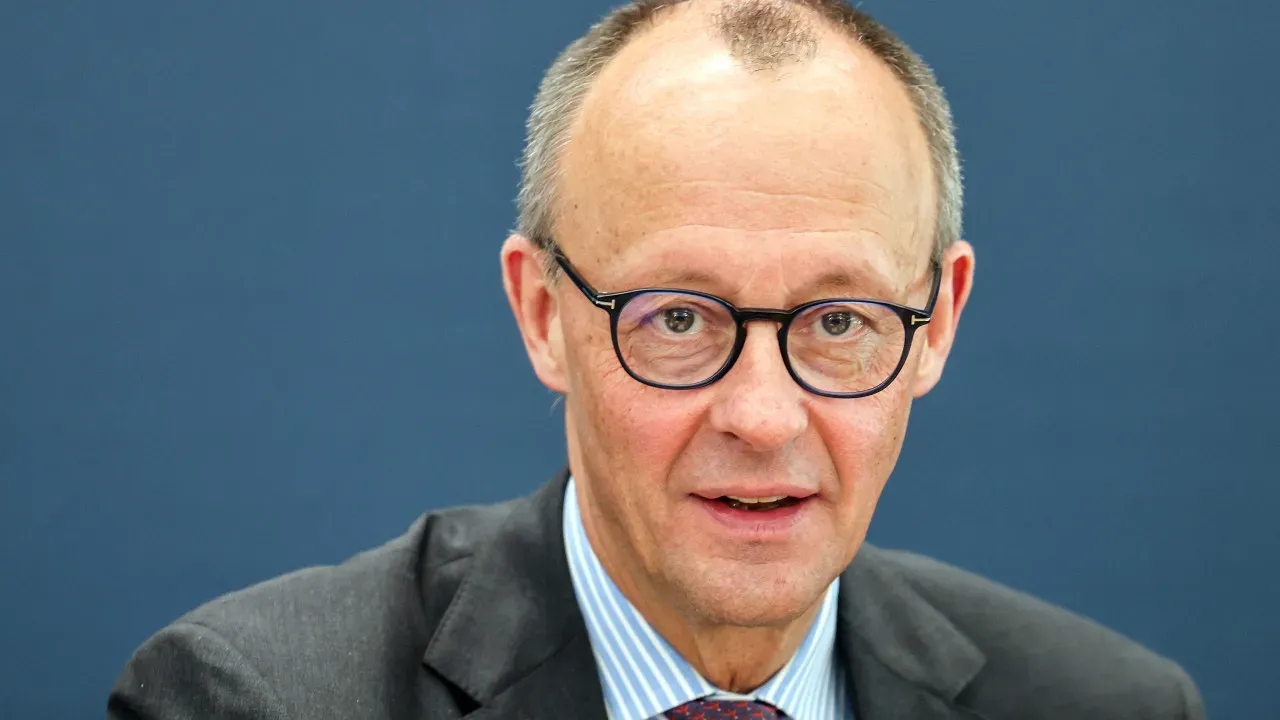 Merz destaca a necessidade de defesa europeia mais forte