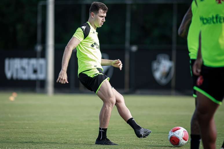 Vasco confirma estreia do time principal no Carioca contra o Madureira em Manaus