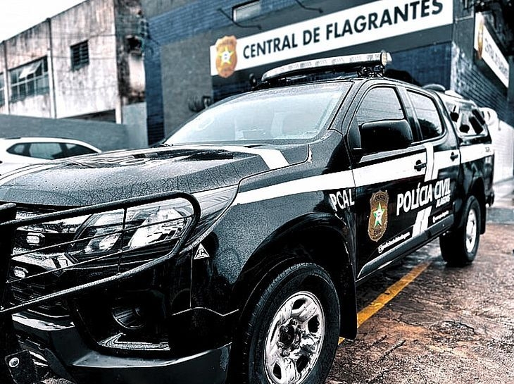 Homem é preso por sequestro, cárcere privado e agressão contra mulher, no Gama Lins