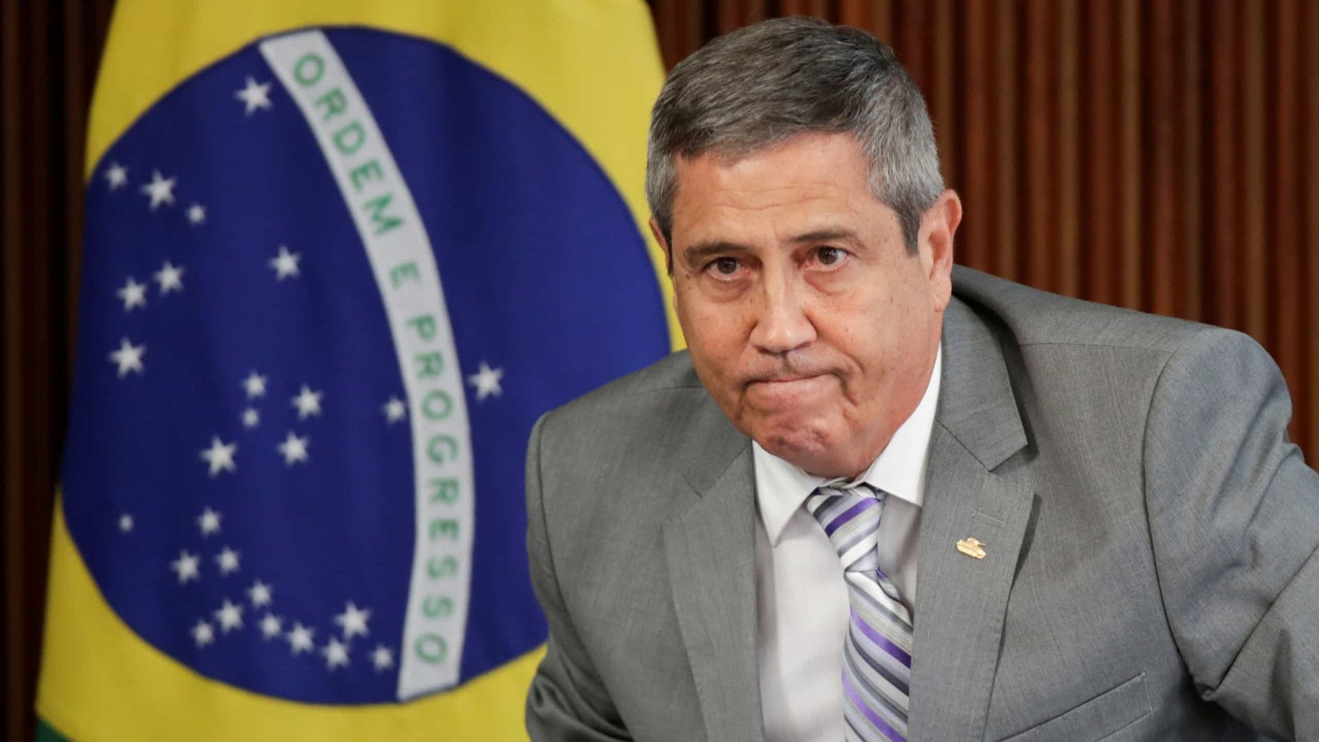 PL suspende salários de Braga Netto e de ex-assessor de Bolsonaro após operação da PF