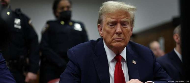 Condenação de Trump: presidente eleito dos EUA não cumprirá pena, mas terá restrição a arma e precisa fornecer DNA