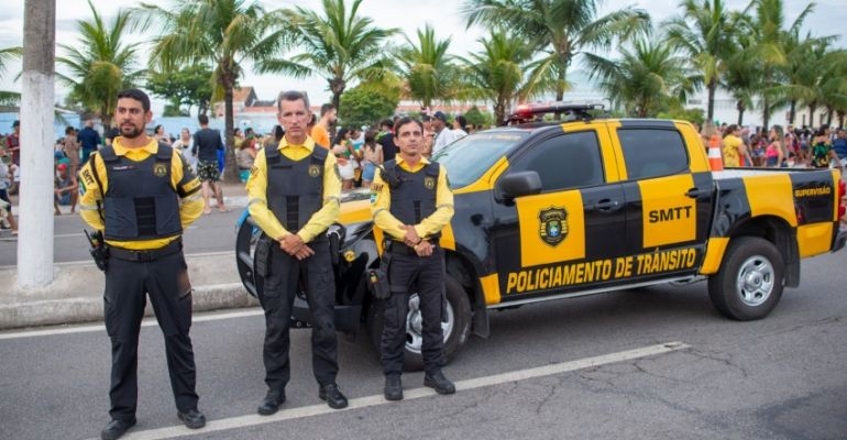 Prévias Carnavalescas alteram trânsito na orla de Maceió neste final de semana