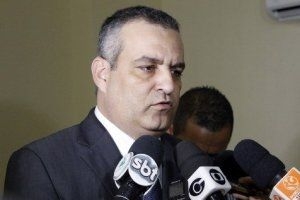 Alfredo Gaspar tende a mudar discurso contra corruptos