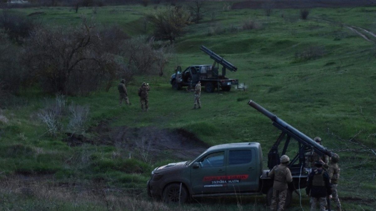 Rússia está arrastando China para conflito, diz Zelensky