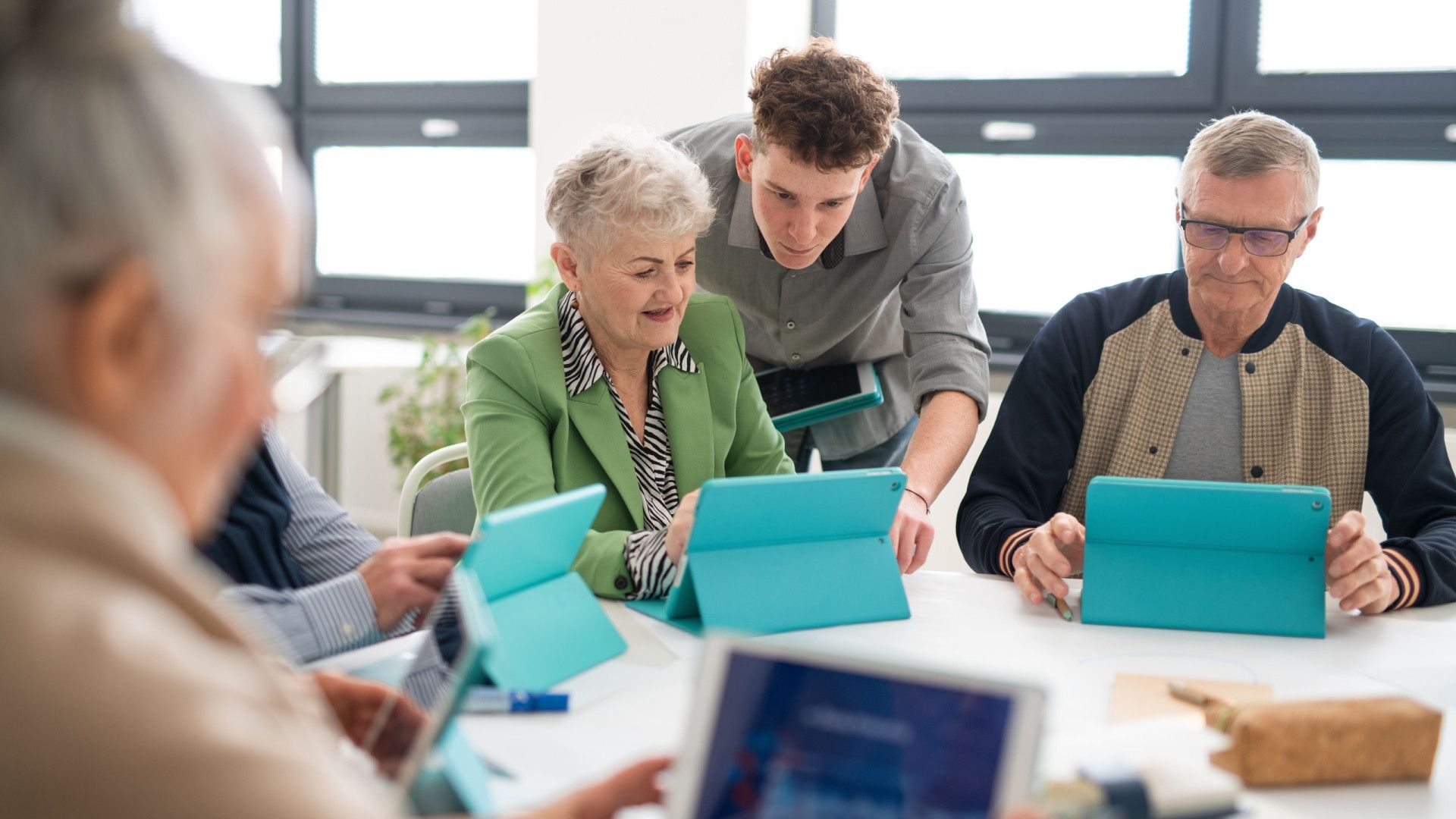 Pessoas com mais de 60 anos vão ter seleção exclusiva na graduação da UNB
