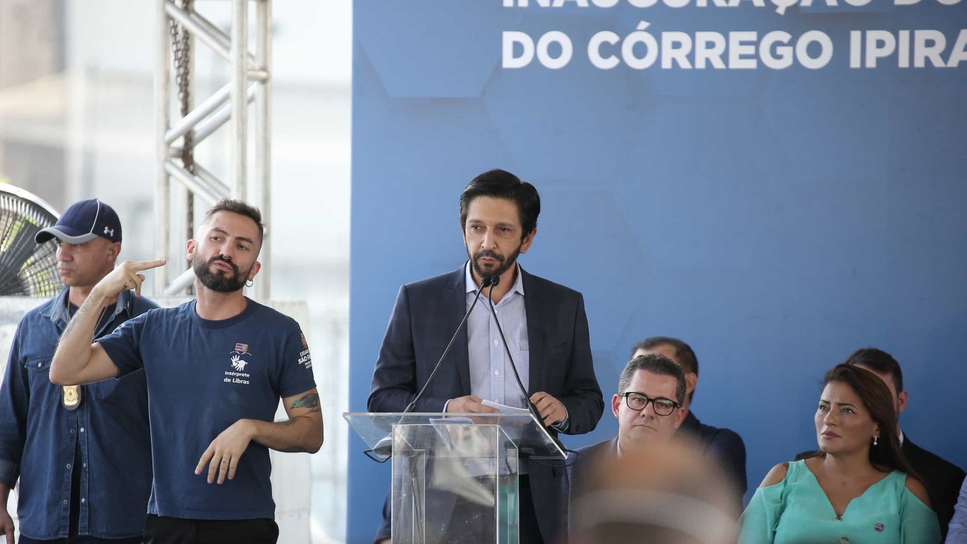 Prefeitura contrata 10 seguranças para cuidar de parque fechado no centro de SP