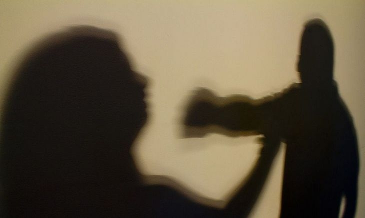 Homem é preso suspeito de agredir mulher com chave de fenda no Benedito Bentes