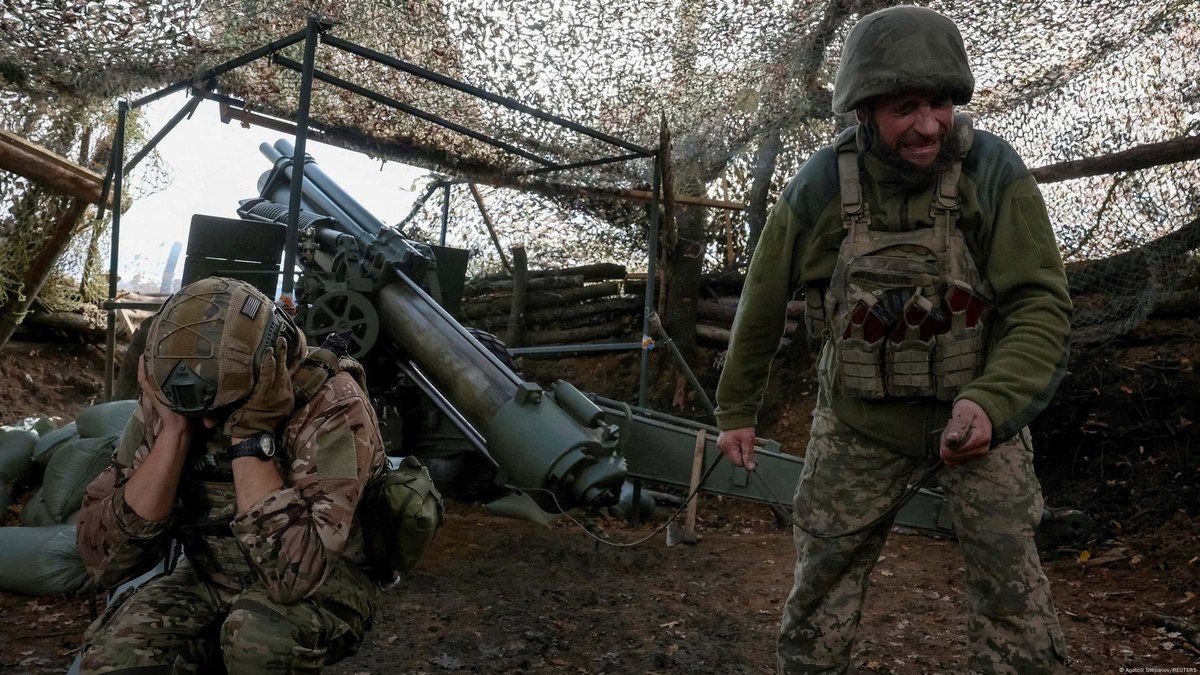 Rússia fecha cerco a cidade estratégica na Ucrânia