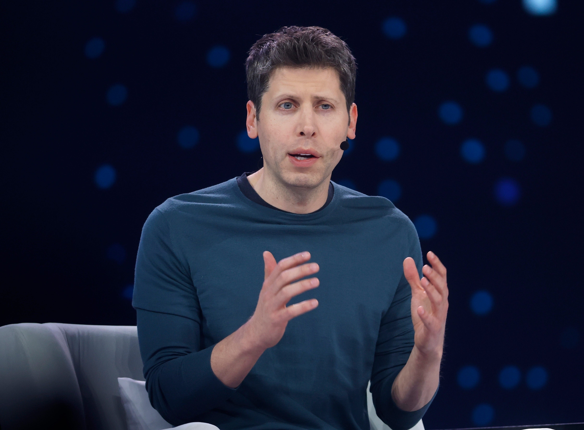 Sam Altman discute energia e impacto do ChatGPT