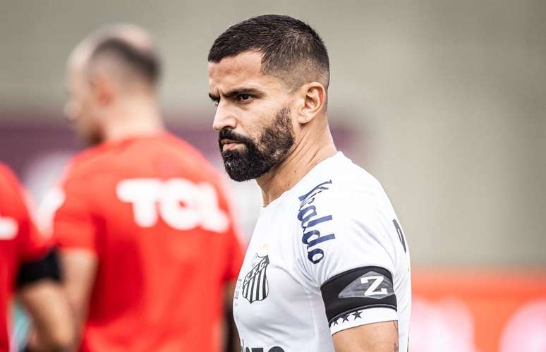 Troca de capitão; Entenda quem são os novos líderes do Santos