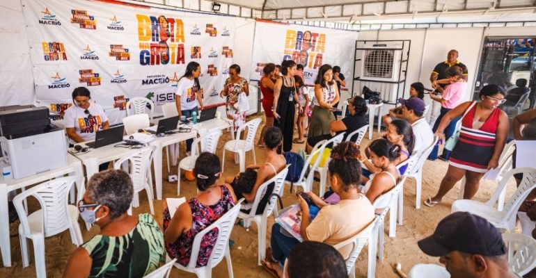 Mutirão de serviços para famílias vulneráveis em Maceió retoma atividades em fevereiro