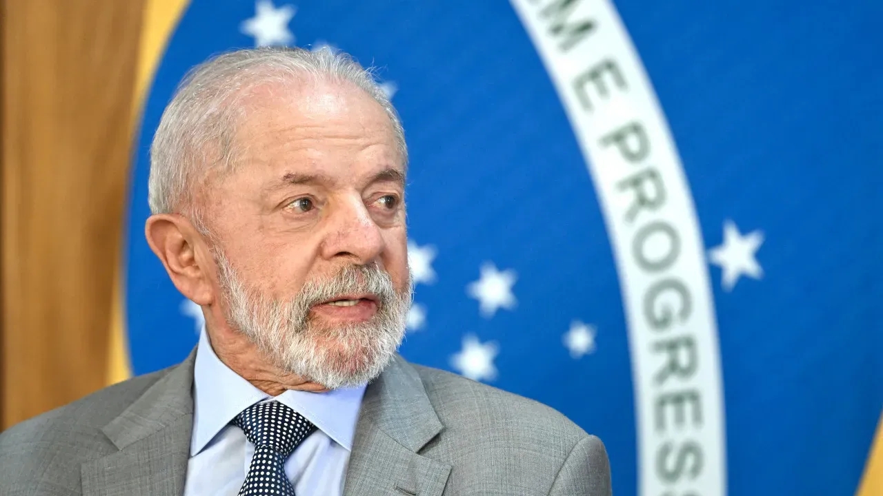 Avaliação de Lula tem alta e chega a 56%