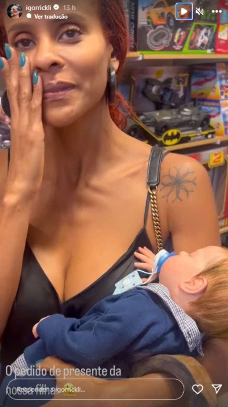 Igor Rickli encanta a web ao realizar pedido de Natal de filho, Antonio