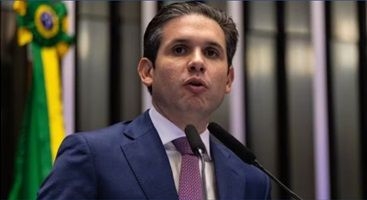 PEC da Blindagem é salvo-conduto para parlamentares cometerem crimes, avaliam integrantes da PGR