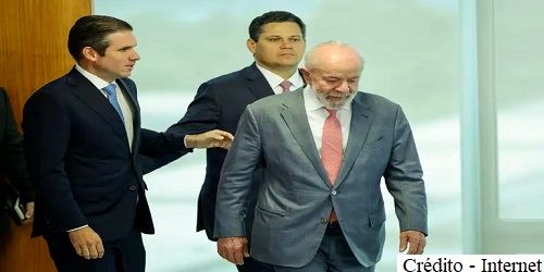 Sede pelo poder de presidentes, tira poder do presidente