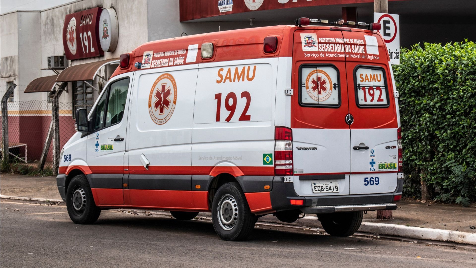 Mulher morre e seis ficam feridos em desabamento de supermercado no Grande Recife