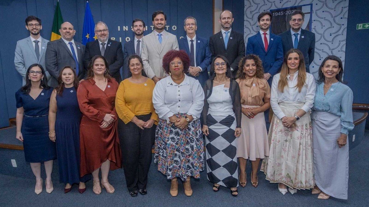 Nova gestão da rede de apoio ao comércio exterior