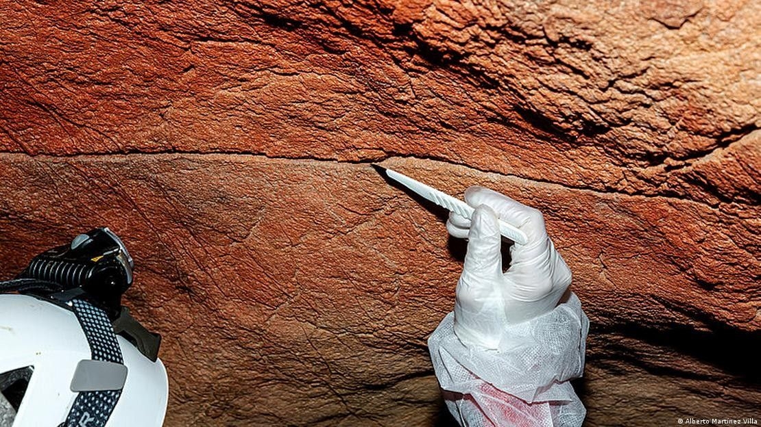 DNA humano de 2 mil anos é descoberto em cavernas