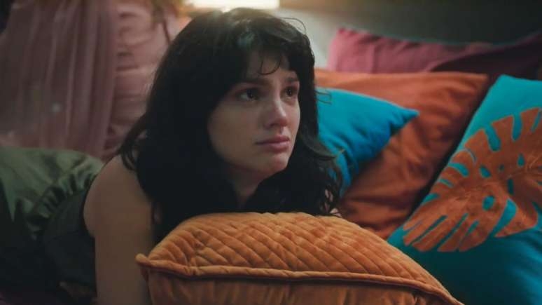 Bomba! Petra quebra sigilo e revela quem matou Agatha em 'Terra e Paixão'