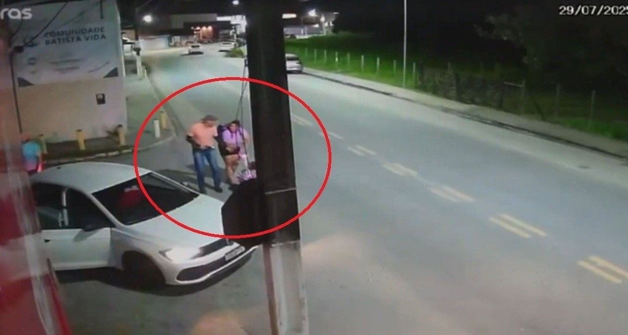 Vídeo de assalto em Maceió gera perseguição e troca de tiros