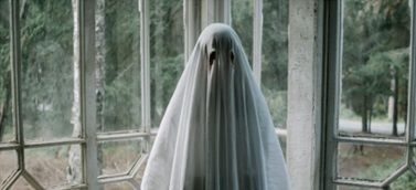 A alma penada e a inauguração