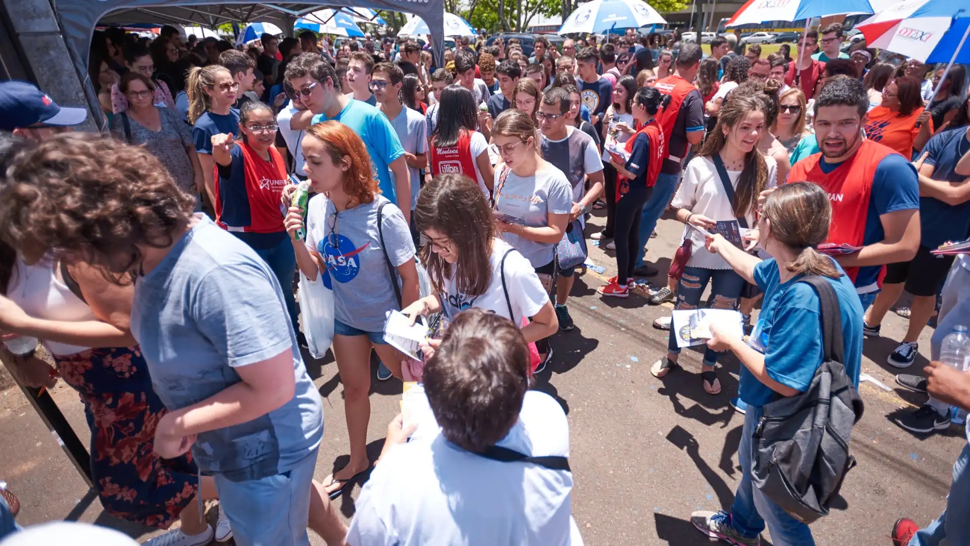 Gabarito oficial do Enem será antecipado para esta terça (14), diz MEC