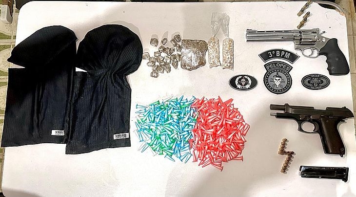 Polícia Militar apreende menor de idade com armas e drogas em Arapiraca