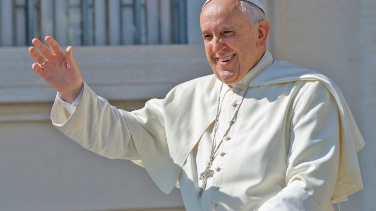 Papa Francisco: Legado de Simplicidade e Praticidade